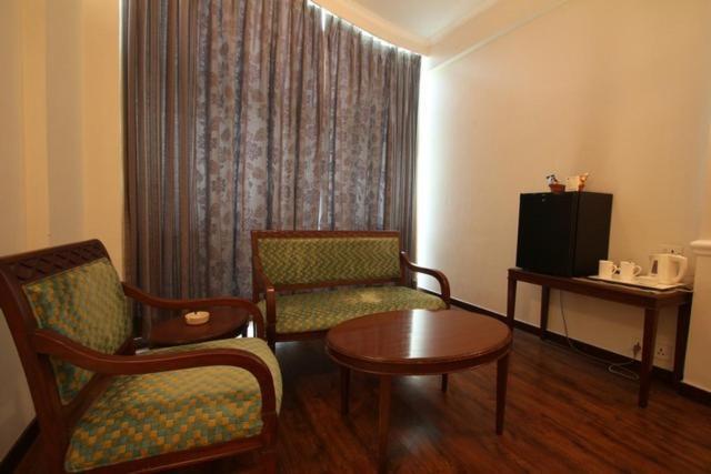 Hotel Crystal Palace Meerut Exterior foto